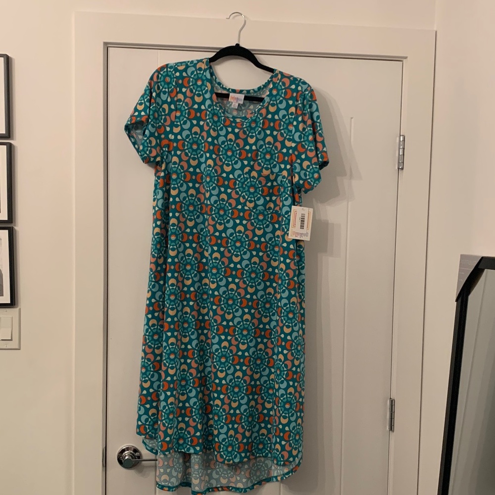 NWT LuLaRoe Carly MIDI Dress - Large
